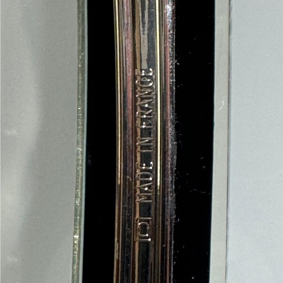 Authentic Chanel hair clip - Picture 3 of 4